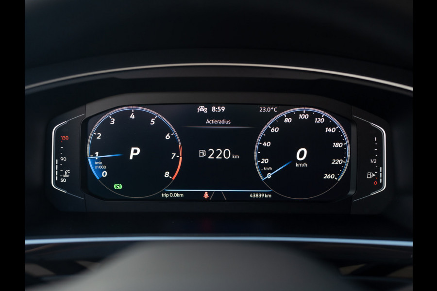 Volkswagen Tiguan 1.5 TSI 150Pk R-Line Business | Wegklapbare Trekhaak | Camera | Prijs Rijklaar!!