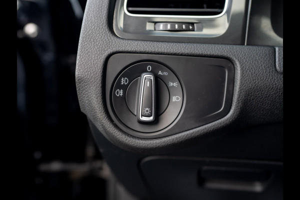 Volkswagen Golf 1.5 TSI 130Pk Comfortline Business | Adapt. Cr. | Climate Control | Parkeersensoren V&A | Prijs Rijklaar!!