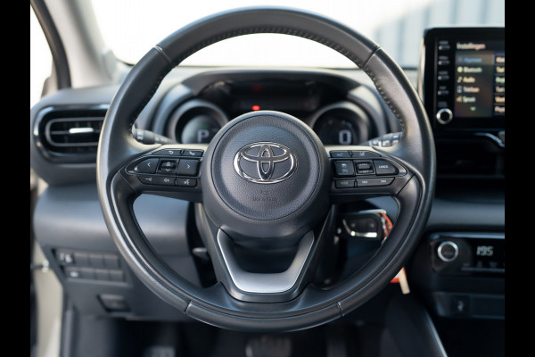 Toyota Yaris 1.5 Hybrid 115 Dynamic | Stoelverw. | Camera | Reservewiel | Prijs Rijklaar!!