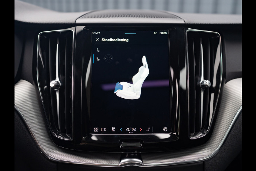 Volvo XC60 2.0 T6 Plug-in hybrid AWD Plus Dark | 360 Camera | Harman/Kardon | Trekhaak | Panodak | Long Range | Prijs Rijklaar!!