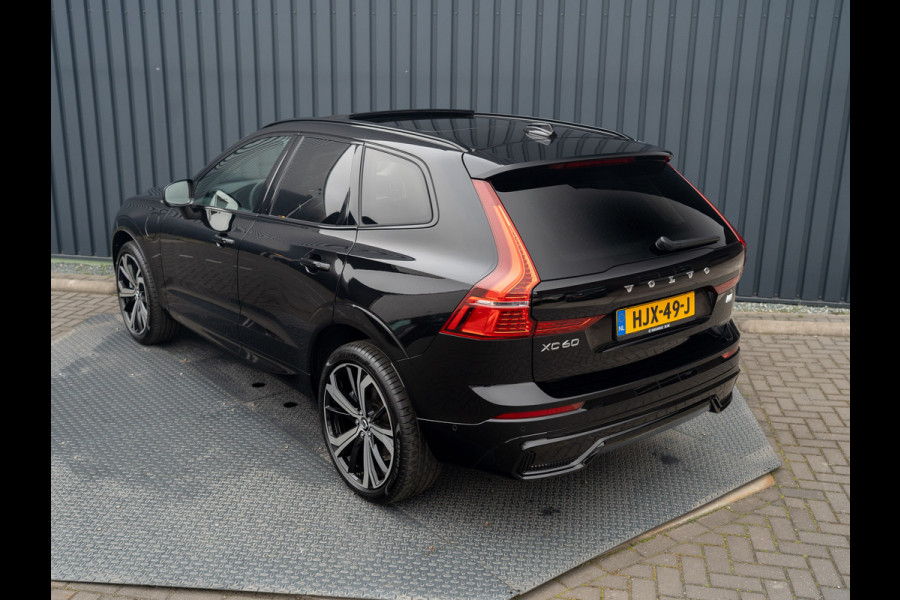 Volvo XC60 2.0 T6 Plug-in hybrid AWD Plus Dark | 360 Camera | Harman/Kardon | Trekhaak | Panodak | Long Range | Prijs Rijklaar!!