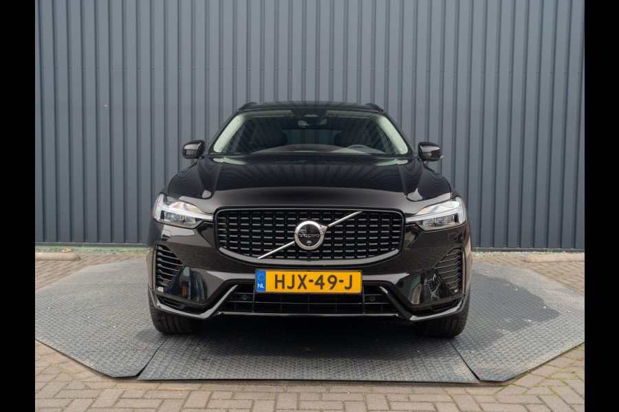 Volvo XC60 2.0 T6 Plug-in hybrid AWD Plus Dark | 360 Camera | Harman/Kardon | Trekhaak | Panodak | Long Range | Prijs Rijklaar!!