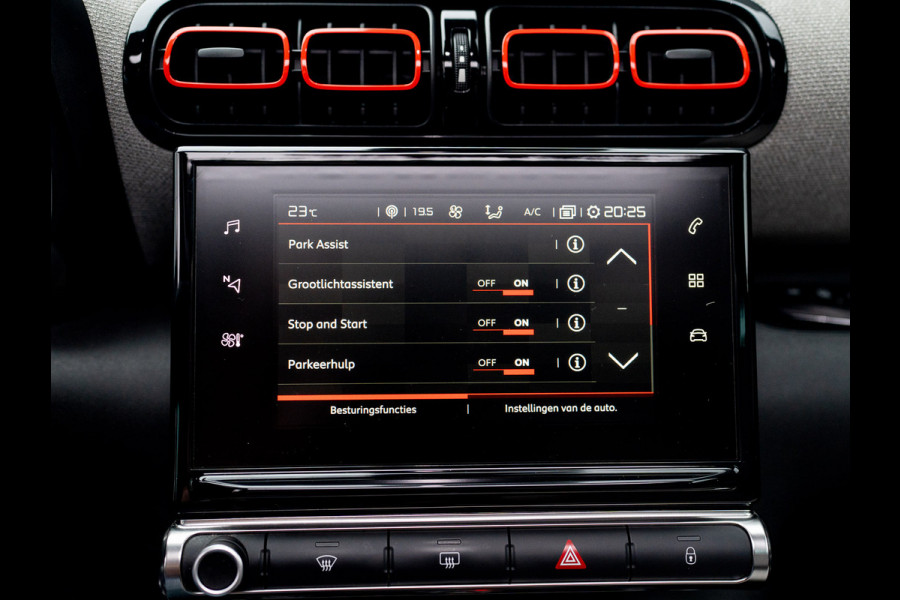 Citroën C3 Aircross 1.2 PureTech S&S Shine | Panodak | Head UP | Keyless | Prijs Rijklaar!!