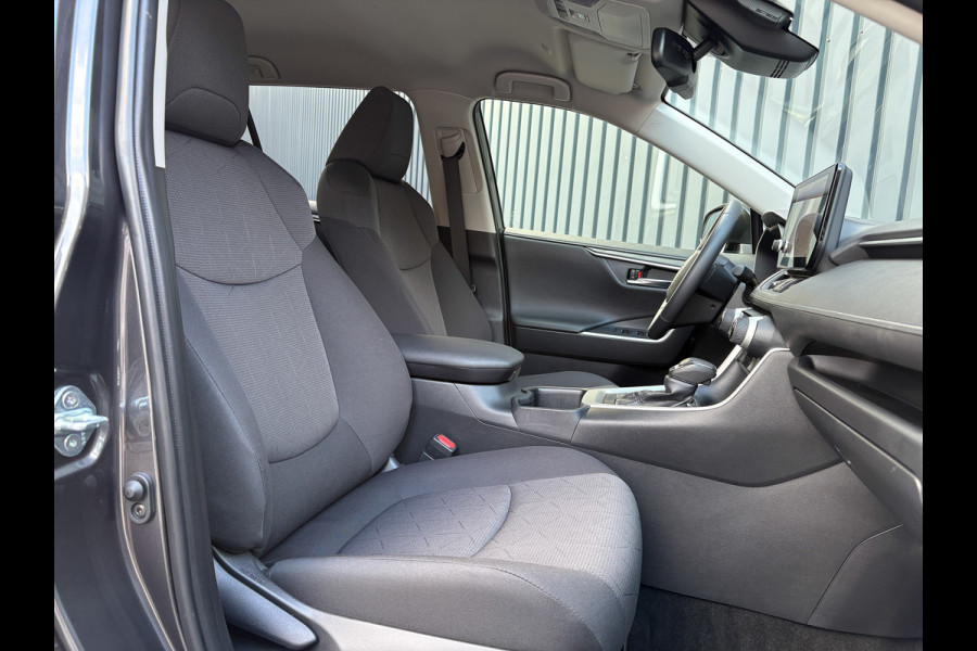 Toyota RAV4 2.5 Hybrid Business Plus | Nwe Model | Elk. A-klep | Keyless | Stoelverwarming | Camera | PDC V&A | Prijs Rijklaar!!