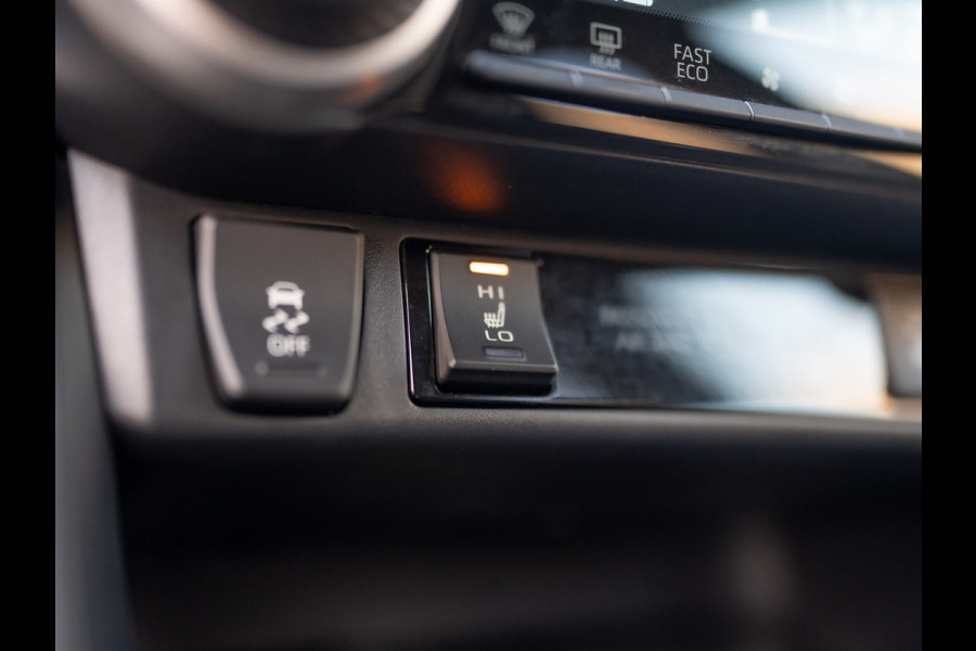 Toyota RAV4 2.5 Hybrid Business Plus | Nwe Model | Elk. A-klep | Keyless | Stoelverwarming | Camera | PDC V&A | Prijs Rijklaar!!