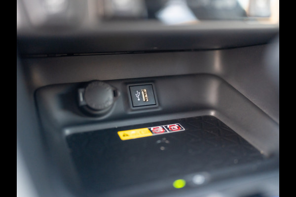 Toyota RAV4 2.5 Hybrid Business Plus | Nwe Model | Elk. A-klep | Keyless | Stoelverwarming | Camera | PDC V&A | Prijs Rijklaar!!