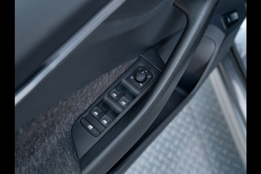 Škoda Kamiq 1.0 TSI Business Edition | Elk A-klep | Keyless | Camera | Adapt. Cr. | Prijs Rijklaar!!