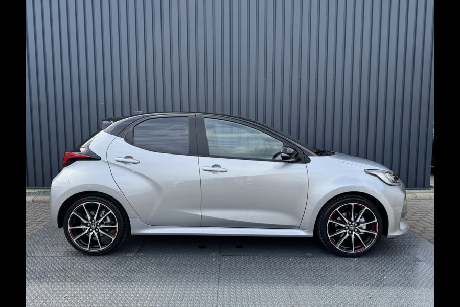 Toyota Yaris 1.5 Hybrid 130 GR Sport / Bi tone | 7.200 km | 1ste particuliere eigenaar | Rijklaar!!