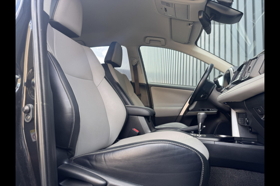 Toyota RAV4 2.5 Hybrid Executive | Vol Leer | 360 camera | BSM | Dealer onderhouden | Rijklaar!!