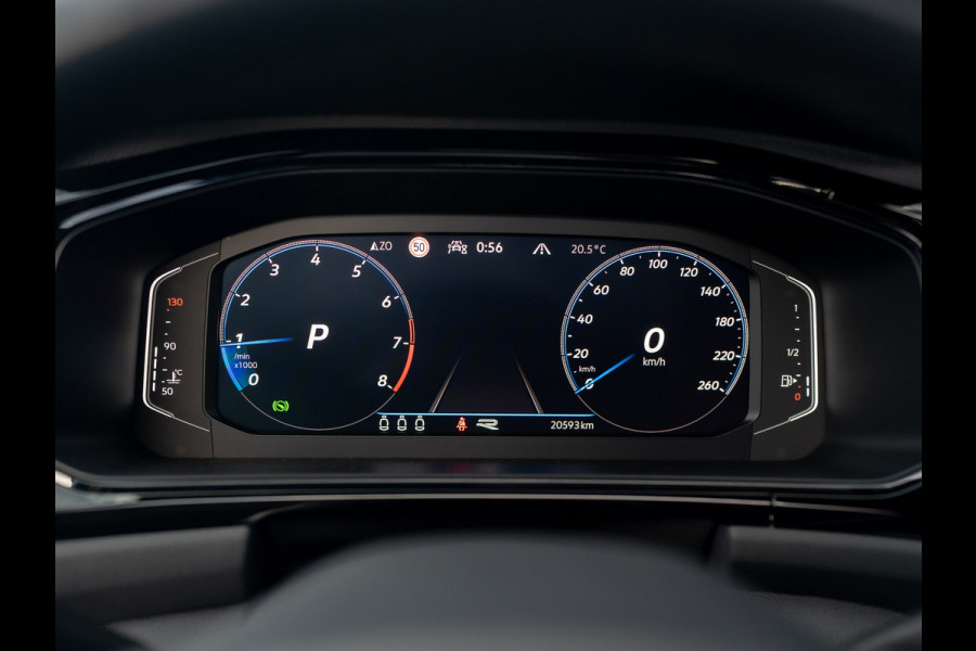 Volkswagen T-Roc 1.5 TSI R-Line Business | Panodak | Beats | Keyless | Trekhaak | IQ Light | Side Assist | Prijs Rijklaar!!