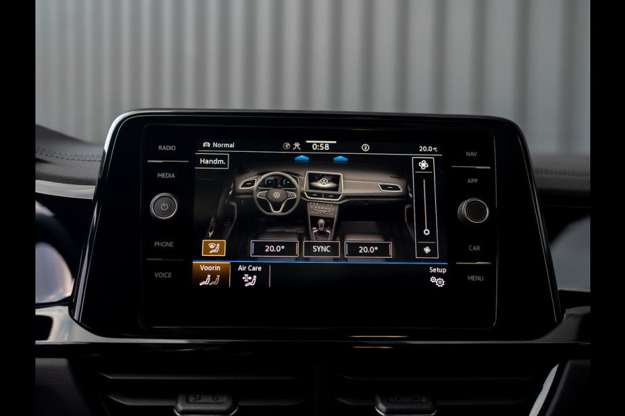 Volkswagen T-Roc 1.5 TSI R-Line Business | Panodak | Beats | Keyless | Trekhaak | IQ Light | Side Assist | Prijs Rijklaar!!