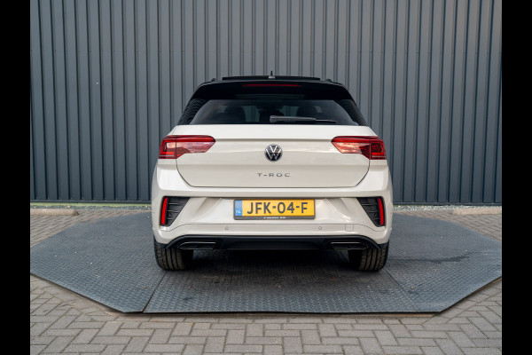 Volkswagen T-Roc 1.5 TSI R-Line Business | Panodak | Beats | Keyless | Trekhaak | IQ Light | Side Assist | Prijs Rijklaar!!