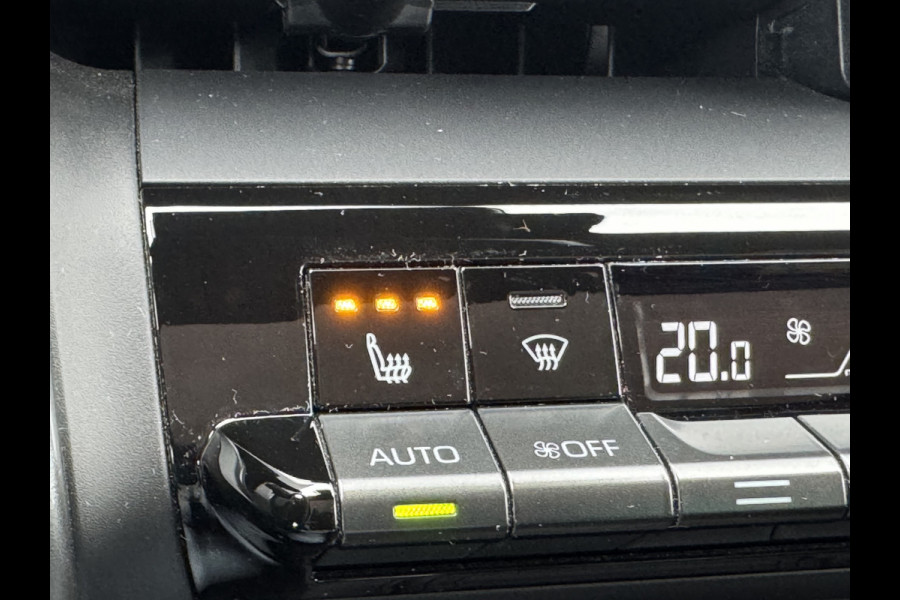 Toyota C-HR 2.0 Hybrid 200 GR SPORT(GEEN PHEV) | Pano dak | Head-up | JBL | LED | Rijklaar!!