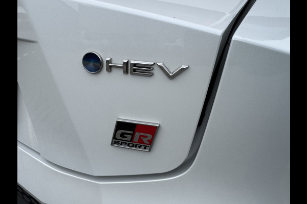 Toyota C-HR 2.0 Hybrid 200 GR SPORT(GEEN PHEV) | Pano dak | Head-up | JBL | LED | Rijklaar!!