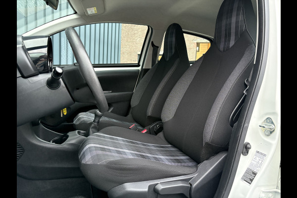 Peugeot 108 1.0 e-VTi Active | Camera | Navi | Airco | Bluetooth | Prijs Rijklaar!!