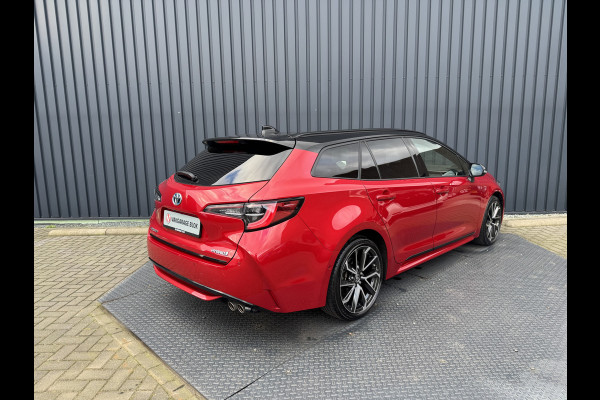 Toyota Corolla Touring Sports 2.0 Hybrid Executive / Bi tone | Schuif/-kantel dak | JBL | Head-up | Rijklaar!!