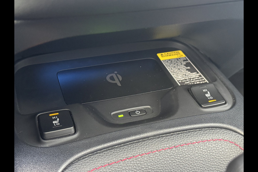 Toyota Corolla Touring Sports 2.0 Hybrid Executive / Bi tone | Schuif/-kantel dak | JBL | Head-up | Rijklaar!!