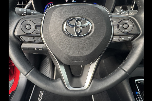 Toyota Corolla Touring Sports 2.0 Hybrid Executive / Bi tone | Schuif/-kantel dak | JBL | Head-up | Rijklaar!!