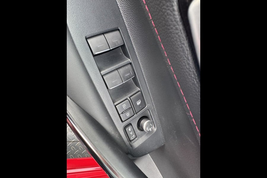 Toyota Corolla Touring Sports 2.0 Hybrid Executive / Bi tone | Schuif/-kantel dak | JBL | Head-up | Rijklaar!!