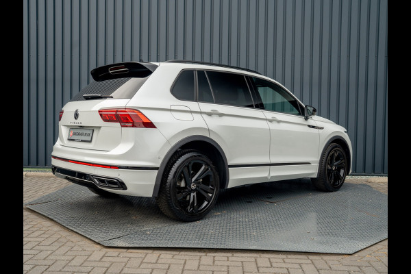 Volkswagen Tiguan 1.5 TSI R-Line Business | Panodak | Headup | Camera | Prijs Rijklaar!!