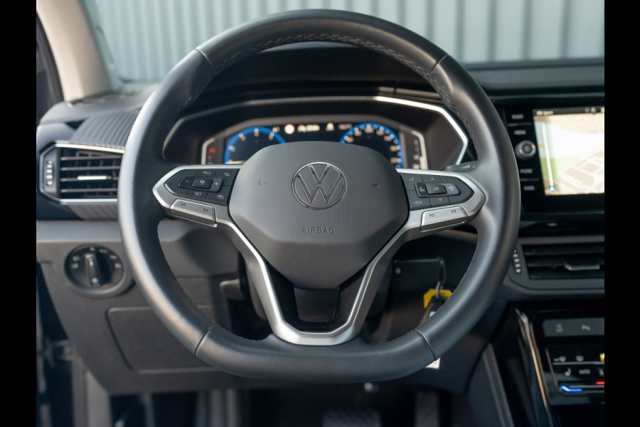 Volkswagen T-Cross 1.0 TSI Style | IQ Light | 18'' | Camera | Side Assist | Virtual Cockpit | Navi | Prijs Rijklaar!!