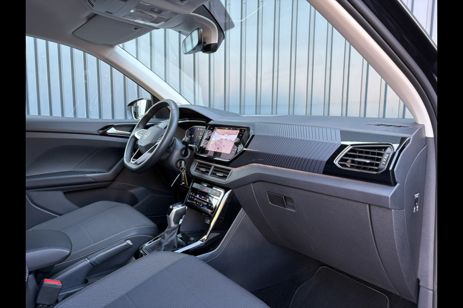 Volkswagen T-Cross 1.0 TSI Style | IQ Light | 18'' | Camera | Side Assist | Virtual Cockpit | Navi | Prijs Rijklaar!!