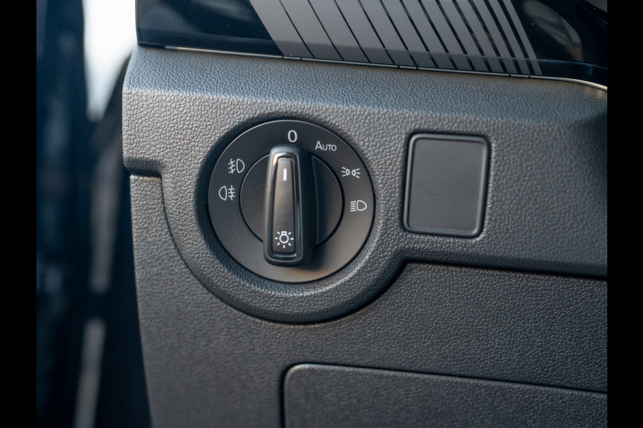 Volkswagen T-Cross 1.0 TSI Style | IQ Light | 18'' | Camera | Side Assist | Virtual Cockpit | Navi | Prijs Rijklaar!!
