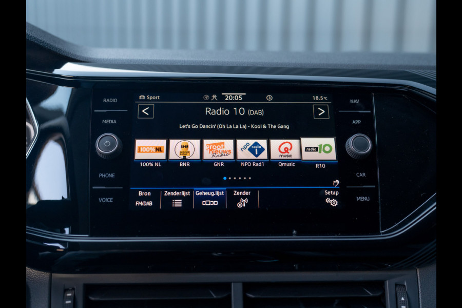 Volkswagen T-Cross 1.0 TSI Style | IQ Light | 18'' | Camera | Side Assist | Virtual Cockpit | Navi | Prijs Rijklaar!!
