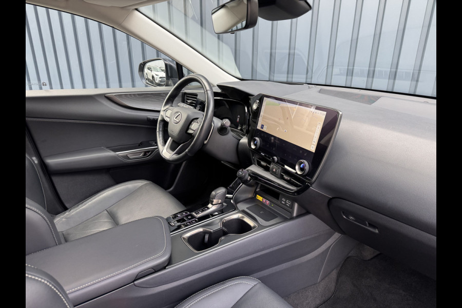 Lexus NX 450h+ AWD Executive / President | Schuif-/kanteldak | Sonic grey | 360 camera | Head-up | Rijklaar!!