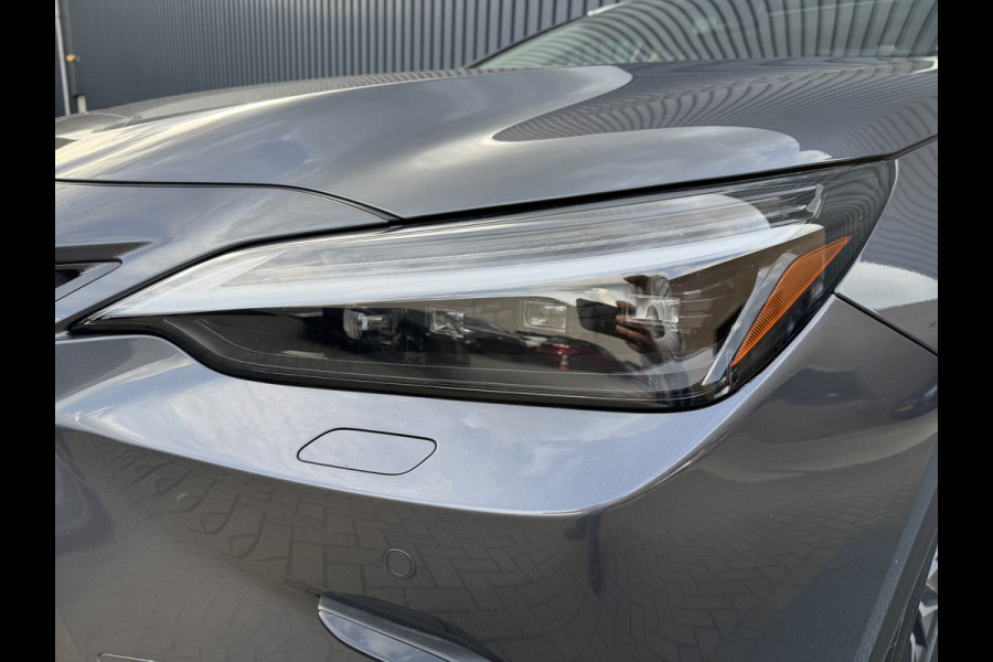 Lexus NX 450h+ AWD Executive / President | Schuif-/kanteldak | Sonic grey | 360 camera | Head-up | Rijklaar!!