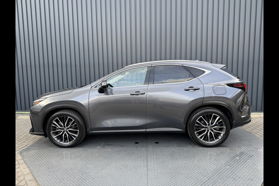 Lexus NX 450h+ AWD Executive / President | Schuif-/kanteldak | Sonic grey | 360 camera | Head-up | Rijklaar!!