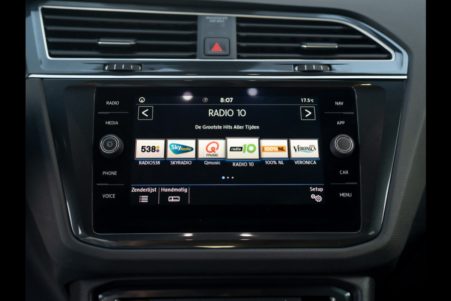 Volkswagen Tiguan 1.5 TSI R-Line Business | Trekhaak wegkl. | Head Up | Side Assist | Camera | LED | Prijs Rijklaar!!