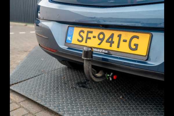 Opel Astra 1.4T 150Pk Innovation | Camera | Trekhaak afnb. | Stoel & Stuur Verw. | Prijs Rijklaar!!