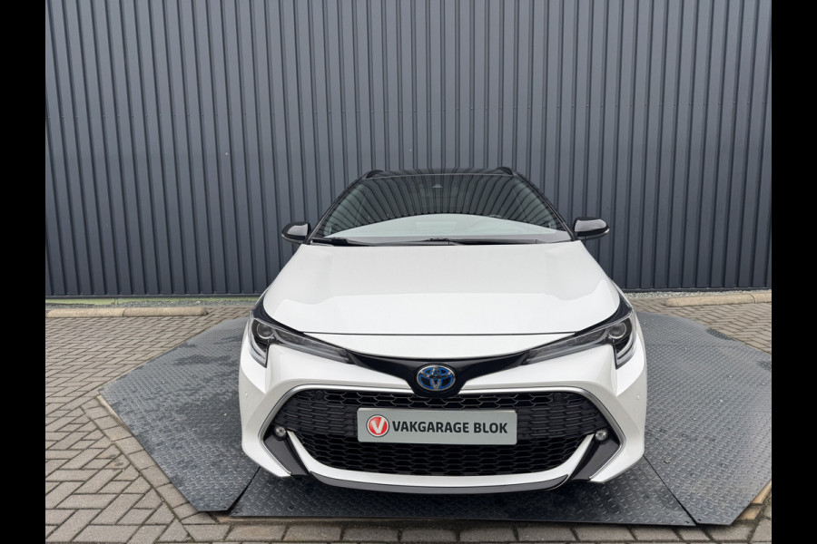 Toyota Corolla Touring Sports 2.0 Hybrid Executive / Bi tone | Sport stoelen | JBL | Head-up | 18 inch | Rijklaar!!