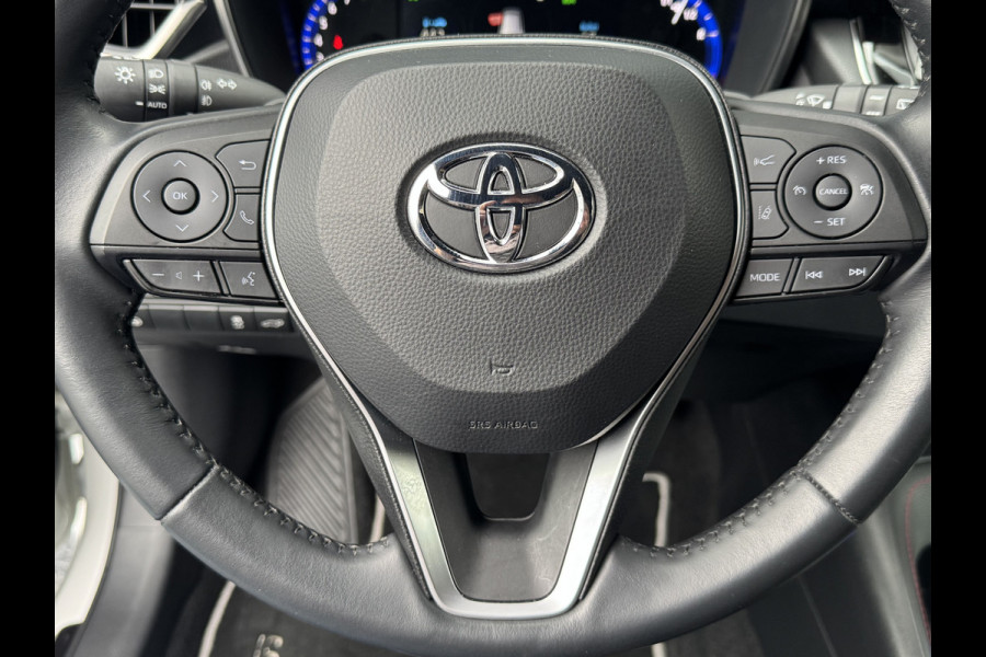 Toyota Corolla Touring Sports 2.0 Hybrid Executive / Bi tone | Sport stoelen | JBL | Head-up | 18 inch | Rijklaar!!