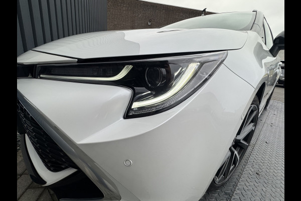 Toyota Corolla Touring Sports 2.0 Hybrid Executive / Bi tone | Sport stoelen | JBL | Head-up | 18 inch | Rijklaar!!