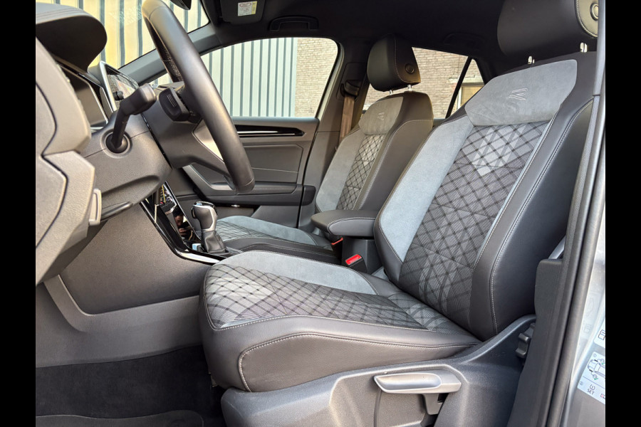 Volkswagen T-Roc 1.5 TSI 150Pk R-Line Business | IQ Light | 19'' | Camera | Prijs Rijklaar!!