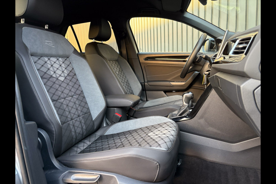 Volkswagen T-Roc 1.5 TSI 150Pk R-Line Business | IQ Light | 19'' | Camera | Prijs Rijklaar!!