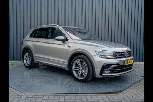 Volkswagen Tiguan 2.0 TSI 4Motion Highline Business R-Line | 360 camera | Panodak | Trekhaak wegkl. | Prijs Rijklaar!!