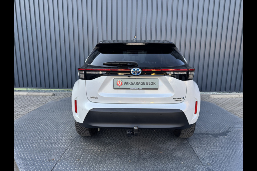 Toyota Yaris Cross 1.5 Hybrid AWD Executive / Bi tone | Pano dak | Trekhaak | JBL | BSM | 4x Allseason | Rijklaar!!