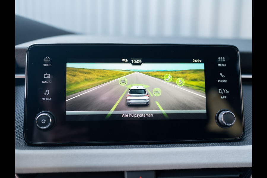 Škoda Kamiq 1.0 TSI Business Edition | Keyless | Stoelverwarming | Parkeersensoren | Prijs Rijklaar!!