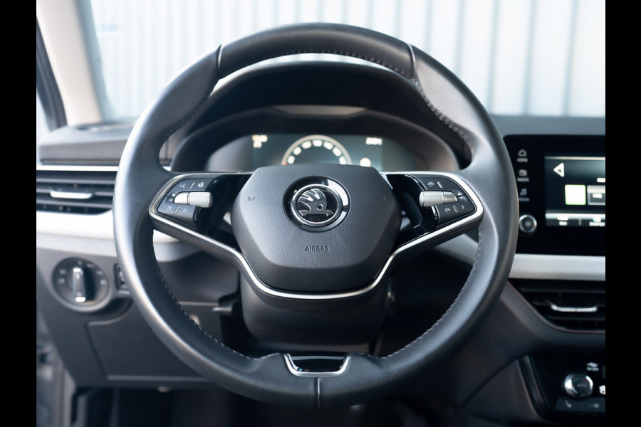 Škoda Kamiq 1.0 TSI Business Edition | Keyless | Stoelverwarming | Parkeersensoren | Prijs Rijklaar!!
