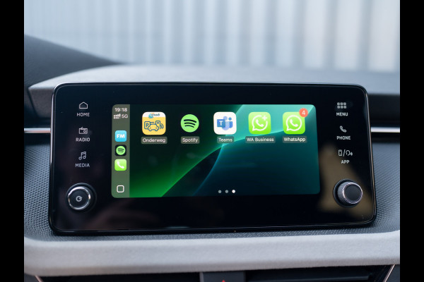 Škoda Kamiq 1.0 TSI Business Edition | Keyless | Stoelverwarming | Parkeersensoren | Prijs Rijklaar!!