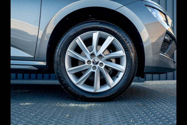 Škoda Kamiq 1.0 TSI Business Edition | Keyless | Stoelverwarming | Parkeersensoren | Prijs Rijklaar!!