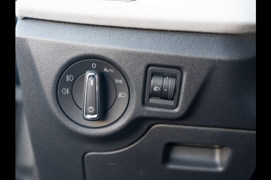 Škoda Kamiq 1.0 TSI Business Edition | Keyless | Stoelverwarming | Parkeersensoren | Prijs Rijklaar!!
