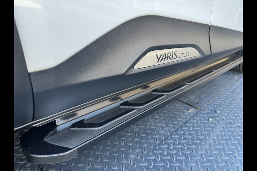 Toyota Yaris Cross 1.5 Hybrid Adventure | Elektrische achterklep | JBL | BSM | Head-up | Rijklaar!!