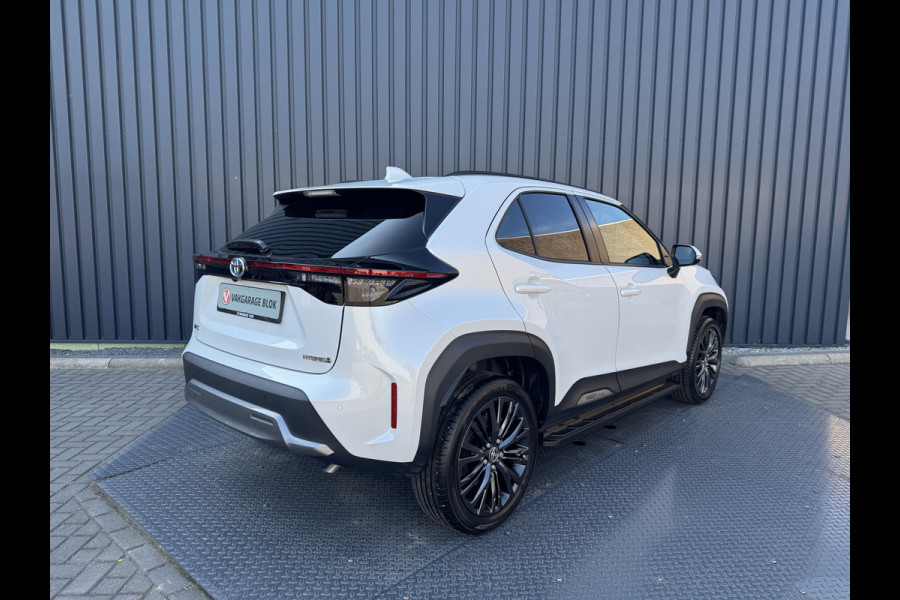 Toyota Yaris Cross 1.5 Hybrid Adventure | Elektrische achterklep | JBL | BSM | Head-up | Rijklaar!!