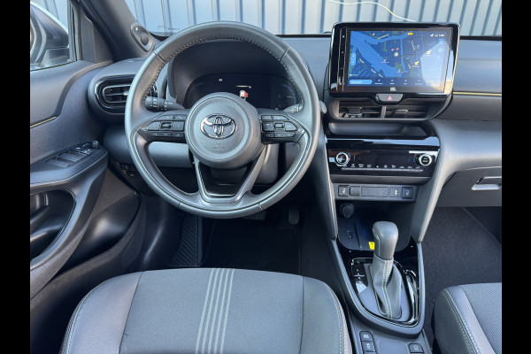 Toyota Yaris Cross 1.5 Hybrid Adventure | Elektrische achterklep | JBL | BSM | Head-up | Rijklaar!!