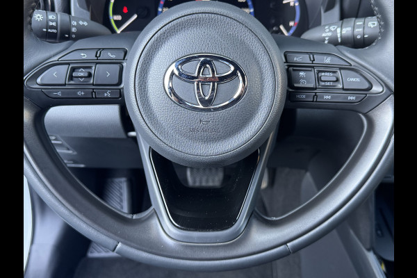 Toyota Yaris Cross 1.5 Hybrid Adventure | Elektrische achterklep | JBL | BSM | Head-up | Rijklaar!!