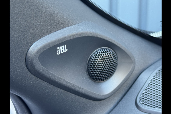 Toyota Yaris Cross 1.5 Hybrid Adventure | Elektrische achterklep | JBL | BSM | Head-up | Rijklaar!!